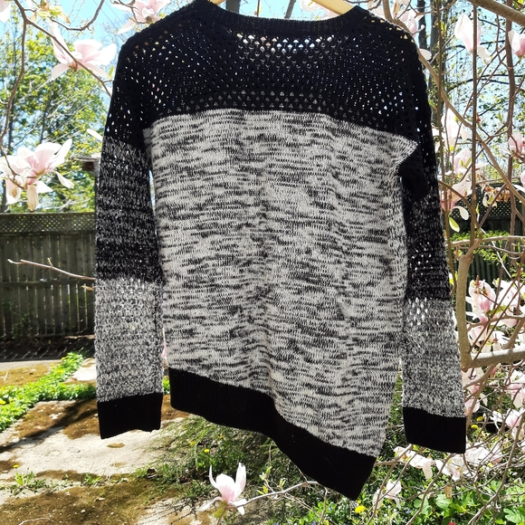 Unique Devoted sweater - Picture 2 of 3